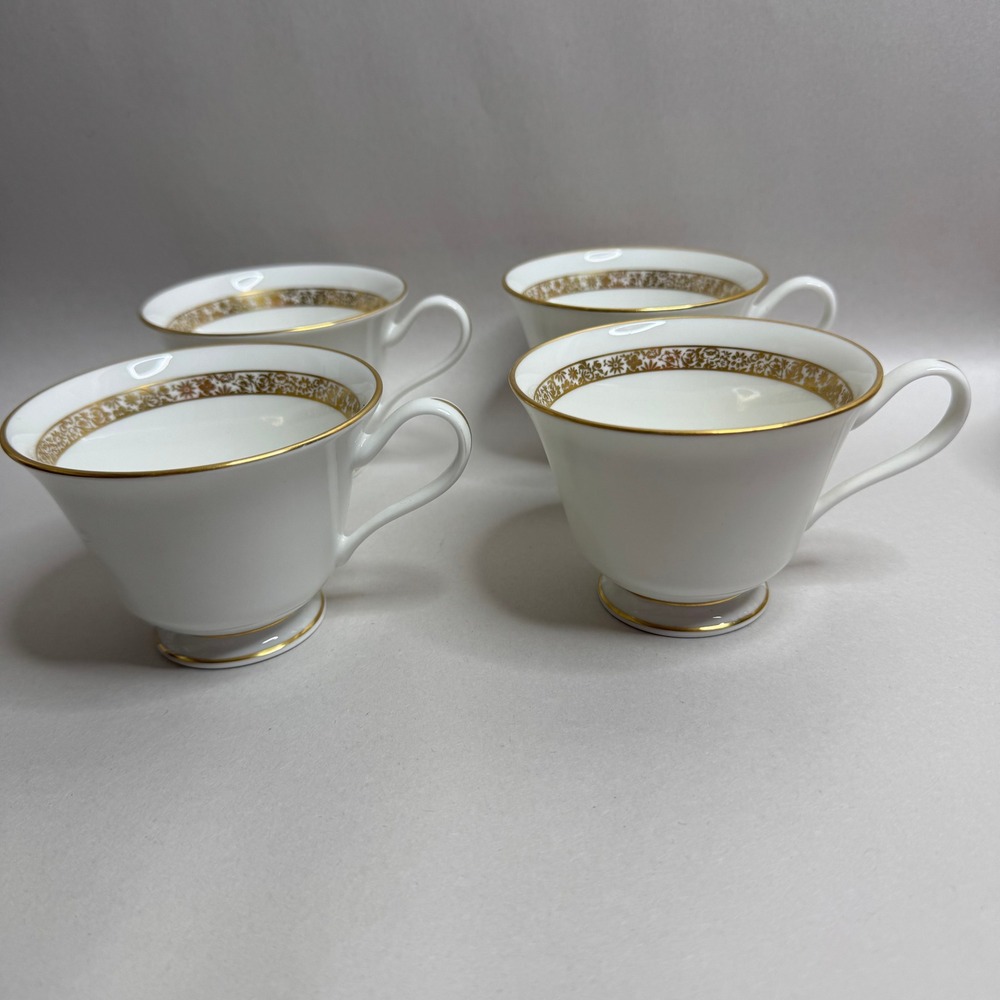 Oxford‎ Bone China Golden Glen Tea Cups Set of 4 White Gold Floral Rim USA